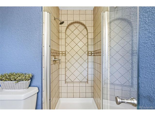 2903 E Peakview Cir, Centennial, CO 80121