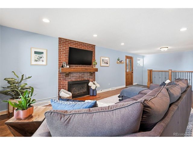 2903 E Peakview Cir, Centennial, CO 80121