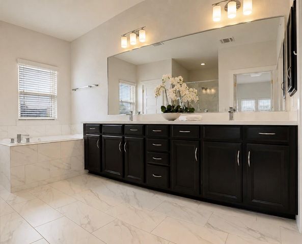 2214 Robert Browning ST, Austin, TX 78723