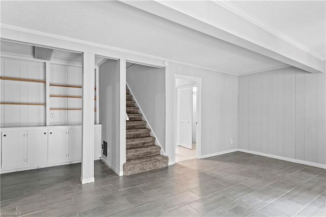 2664 Saint Johns Place, Winston-salem, NC 27106