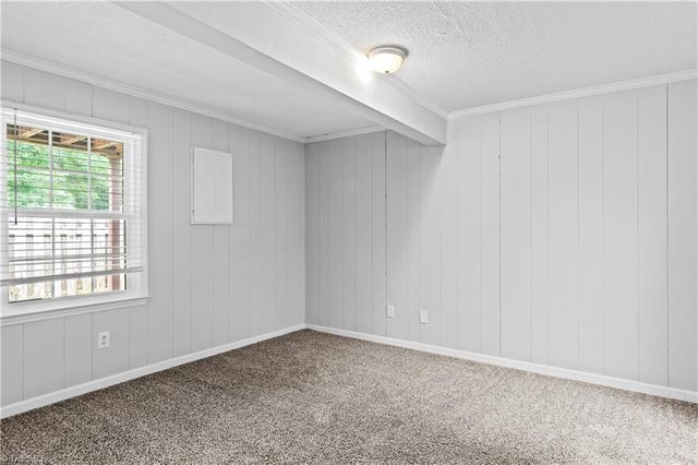 2664 Saint Johns Place, Winston-salem, NC 27106