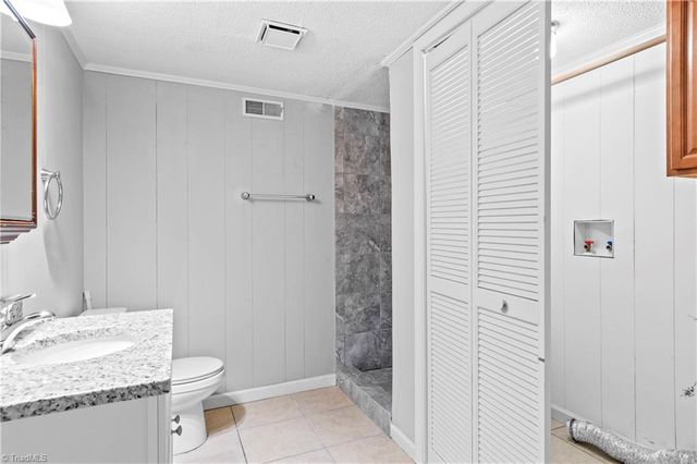 2664 Saint Johns Place, Winston-salem, NC 27106