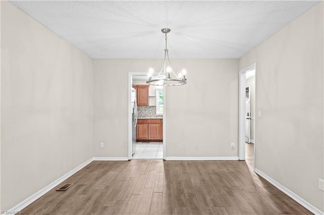 2664 Saint Johns Place, Winston-salem, NC 27106