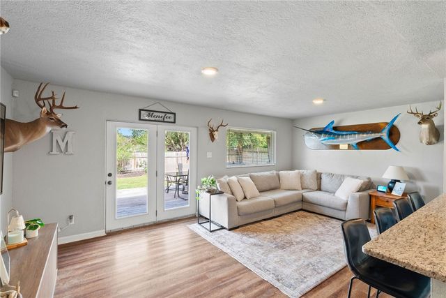 4514 White Oak Dr, Corpus Christi, TX 78410