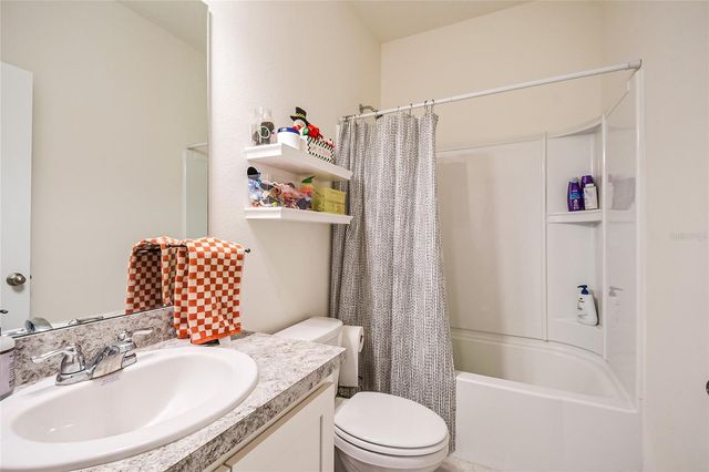 2051 CADES COVE WAY, Deland, FL 32720