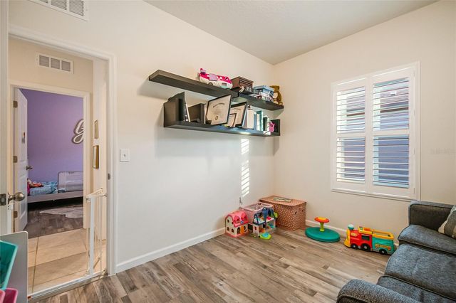 2051 CADES COVE WAY, Deland, FL 32720