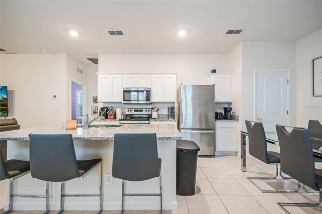 2051 CADES COVE WAY, Deland, FL 32720