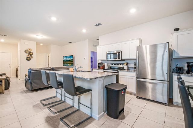 2051 CADES COVE WAY, Deland, FL 32720