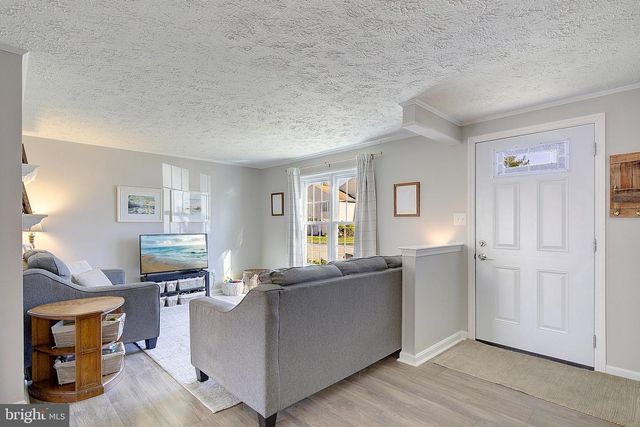 3016 N DALE LN, Bowie, MD 20716