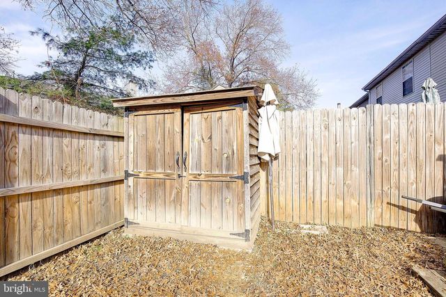 3016 N DALE LN, Bowie, MD 20716