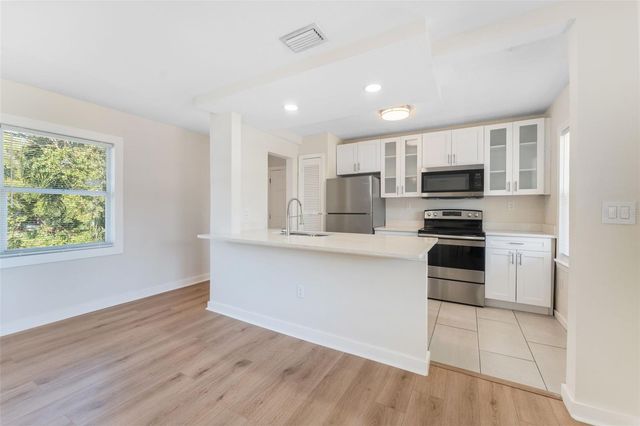 221 S HALE AVENUE, Tampa, FL 33609