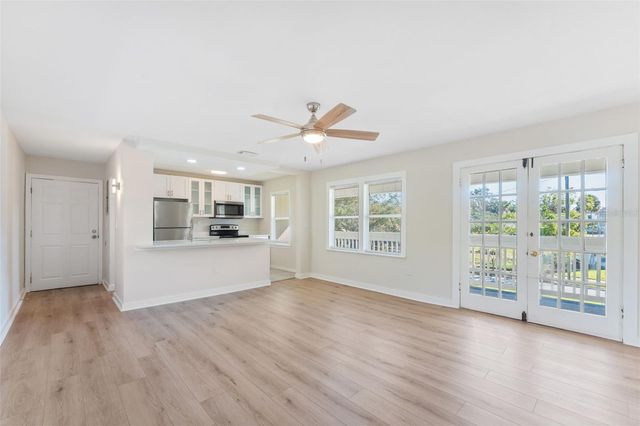 221 S HALE AVENUE, Tampa, FL 33609