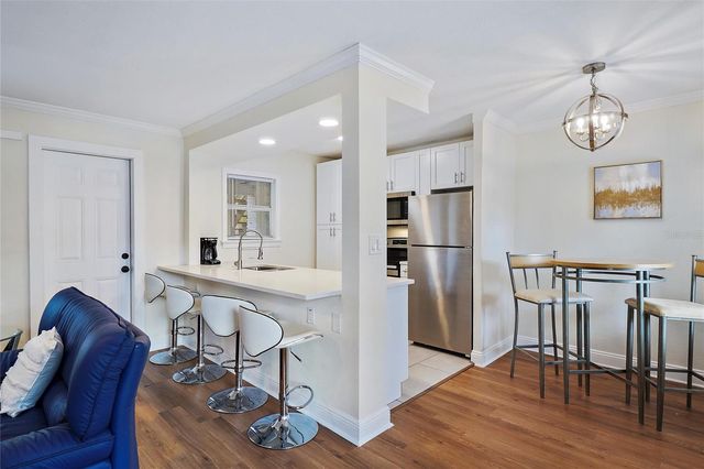 221 S HALE AVENUE, Tampa, FL 33609