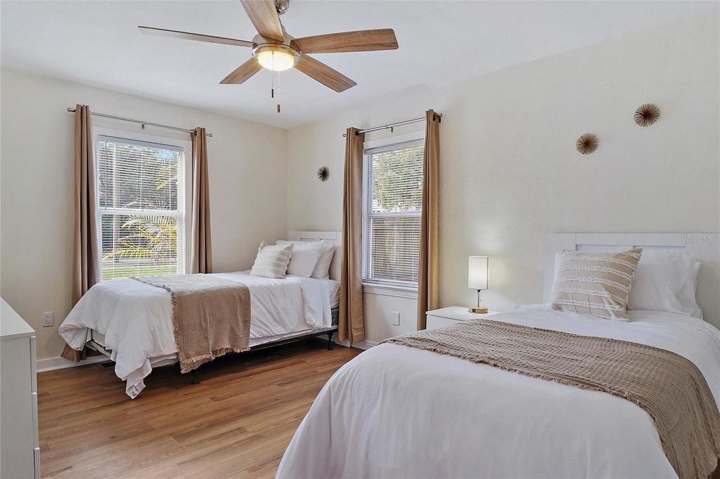 Image 18 of property listing at 221 S HALE AVENUE, Tampa, FL 33609