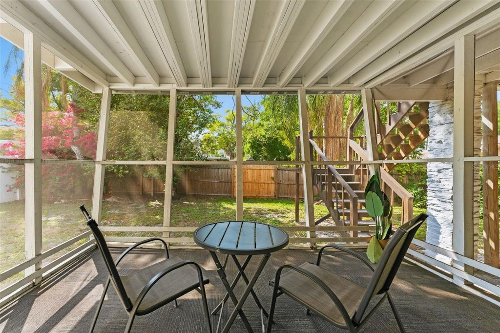 Image 21 of property listing at 221 S HALE AVENUE, Tampa, FL 33609