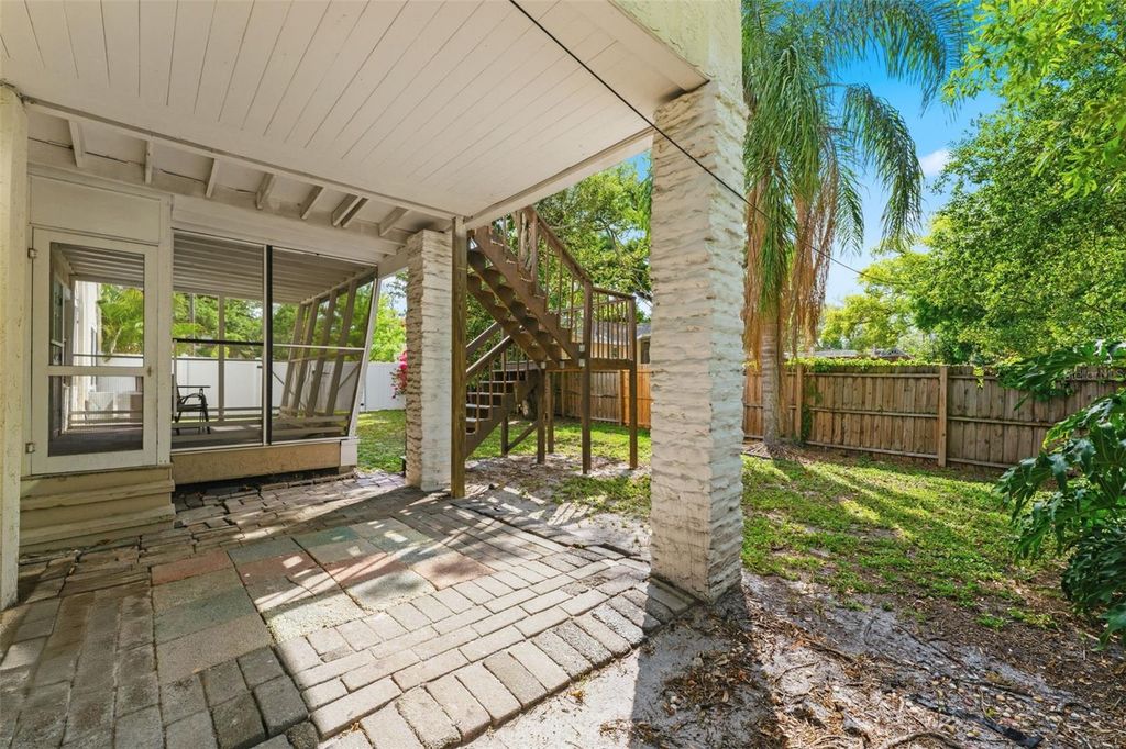 Image 60 of property listing at 221 S HALE AVENUE, Tampa, FL 33609