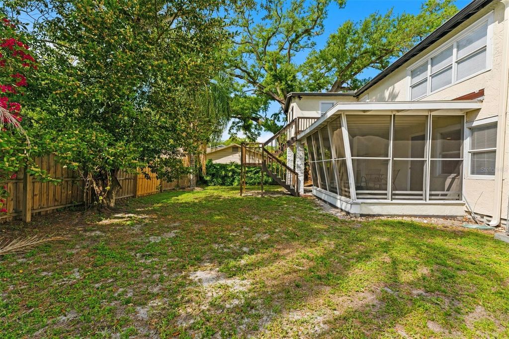 Image 63 of property listing at 221 S HALE AVENUE, Tampa, FL 33609