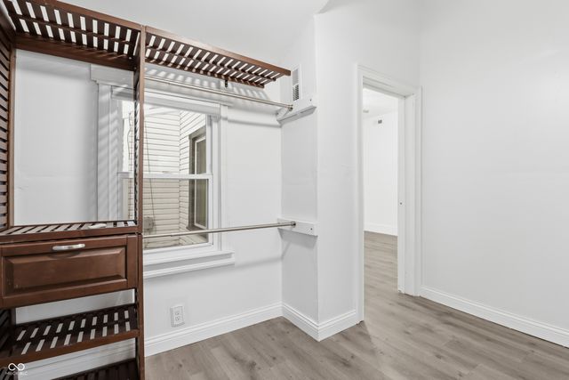 800 S Macedonia Avenue, Muncie, IN 47302