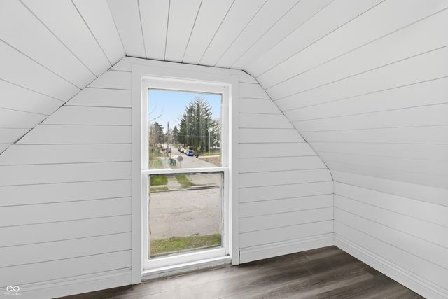 800 S Macedonia Avenue, Muncie, IN 47302