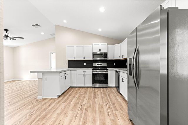 10561 SE 147TH PLACE, Summerfield, FL 34491