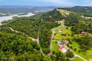 Rhondas Way, Bean Station, TN 37708