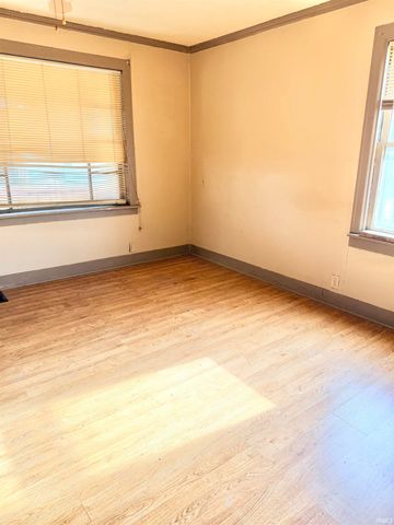 1033 S Locke Street, Kokomo, IN 46902