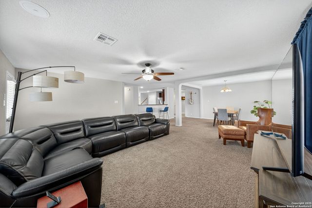 5906 Onyx Way, San Antonio, TX 78222