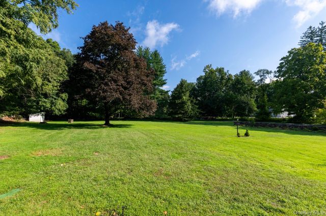 862 Drewville Road, Brewster, NY 10509
