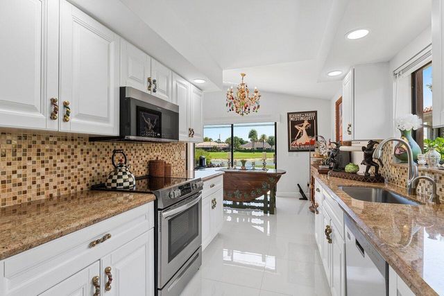 10191 Sunset Bend Drive, Boca Raton, FL 33428