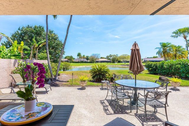 10191 Sunset Bend Drive, Boca Raton, FL 33428