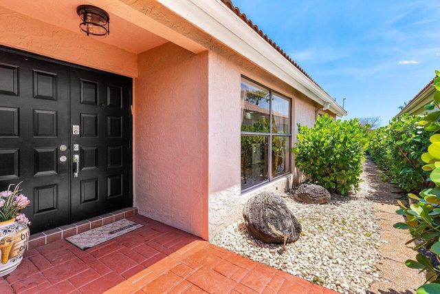 10191 Sunset Bend Drive, Boca Raton, FL 33428