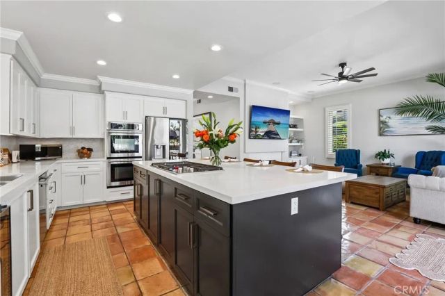 3161 Portofino, Huntington Beach, CA 92649