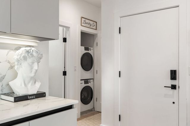 75 W Broadway 202, Boston, MA 02127