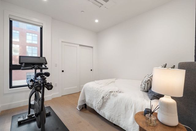 75 W Broadway 202, Boston, MA 02127