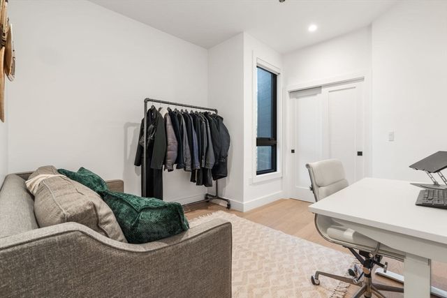 75 W Broadway 202, Boston, MA 02127