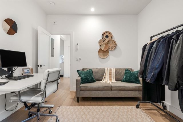 75 W Broadway 202, Boston, MA 02127