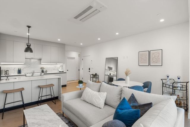 75 W Broadway 202, Boston, MA 02127