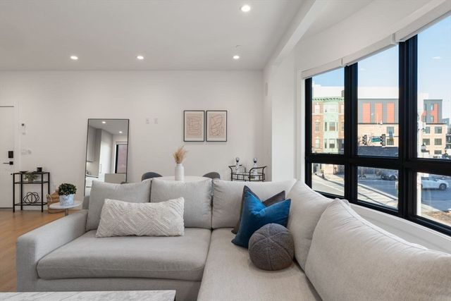 75 W Broadway 202, Boston, MA 02127