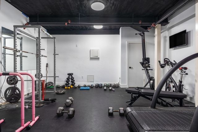 75 W Broadway 202, Boston, MA 02127