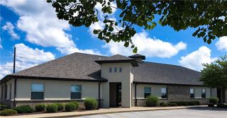 905 SE Village Loop 3, Bentonville, AR 72712