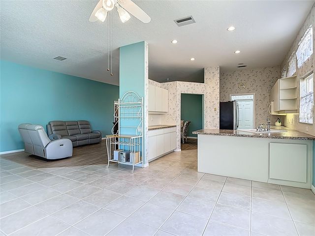 9289 PENELOPE DRIVE, Weeki Wachee, FL 34613
