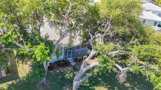 9289 PENELOPE DRIVE, Weeki Wachee, FL 34613