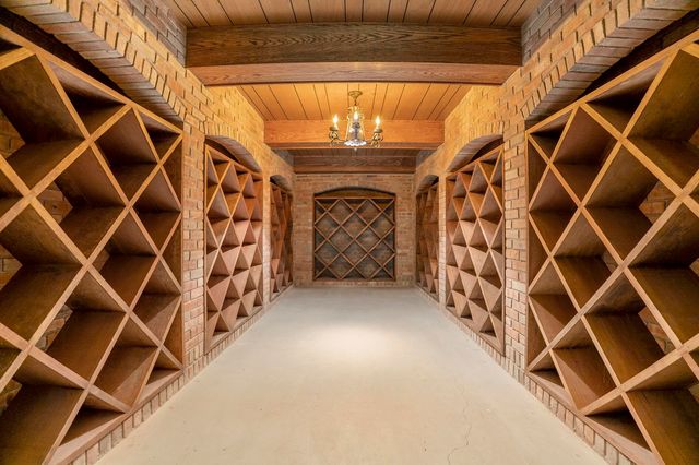 1130 Dunrobbin Lane, South Bend, IN 46614