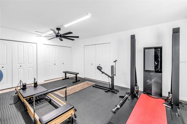 289 8TH AVENUE N, Tierra Verde, FL 33715