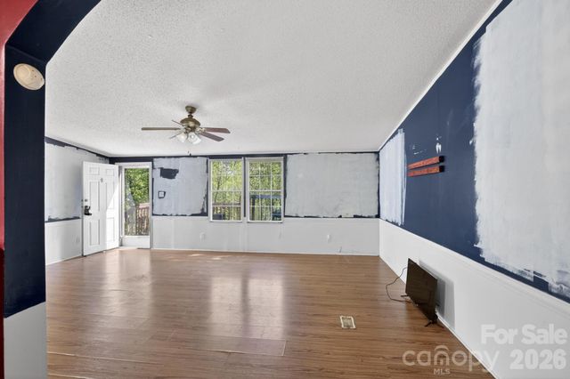 2324 Alfred Hartley Road, Lenoir, NC 28645