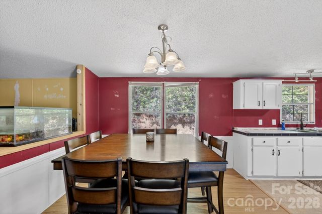 2324 Alfred Hartley Road, Lenoir, NC 28645