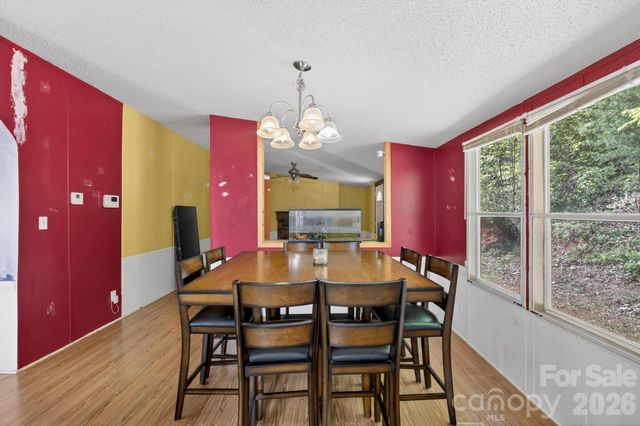 2324 Alfred Hartley Road, Lenoir, NC 28645