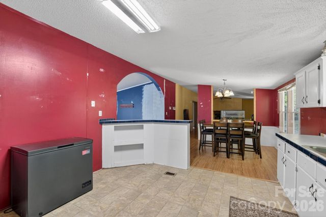 2324 Alfred Hartley Road, Lenoir, NC 28645