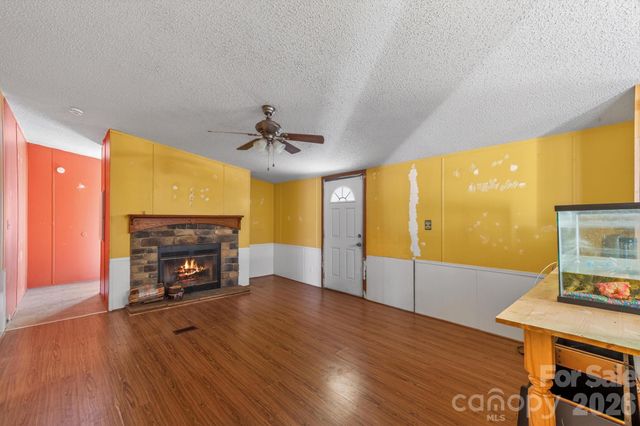 2324 Alfred Hartley Road, Lenoir, NC 28645