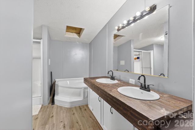 2324 Alfred Hartley Road, Lenoir, NC 28645